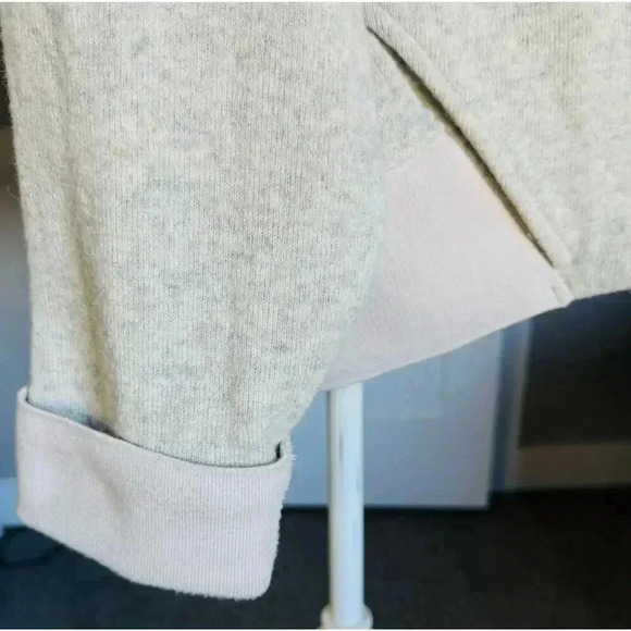 Prana Women’s Paskal Wool Blend Hoodie Bone Gray Front Pocket Sz XL - Picture 8 of 12